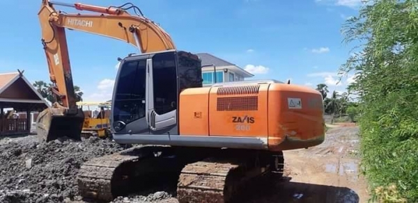 ⭐⭐Hitachi ZX200-3ใช้งาน 11000ช.ม เครื่องปั้มแรงพร้อมใช้ เจ้าของขายเอง ⭐⭐Hitachi ZX200-3ใช้งาน 11000ช.ม เครื่องปั้มแรงพร้อมใช้ เจ้าของขายเอง