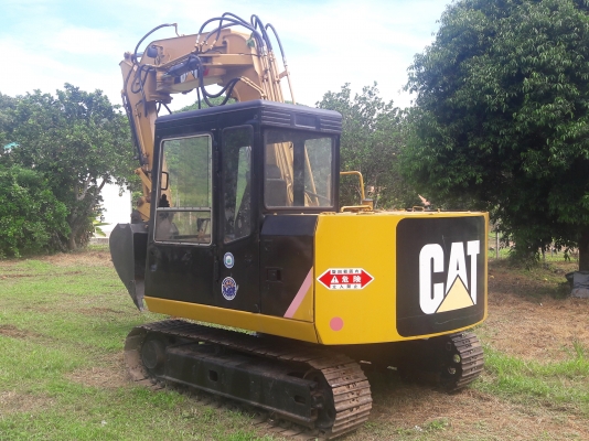 ขายแบ็คโฮ CAT E70 เทียบเท่า PC60 ขนาด 7 ตัน