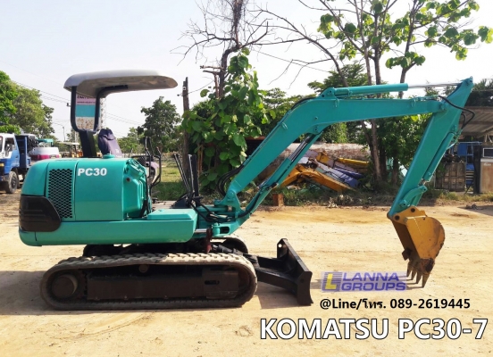 ขายรถขุดKOMATSU PC30-7 เครื่องยนต์komatsu-3D84 ,คอนโทรลน้ำมัน, ปั๊มนิ้ว, แทรคยาง, ใบมีด, รถเก่านอก, มีเอกสาร,ยังไม่เคยใช้งานในไทย