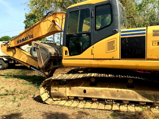 Komatsu pc200-7 พร้อมใช้งาน เล่มทะเบียน Komatsu pc200-7 พร้อมใช้งาน เล่มทะเบียน