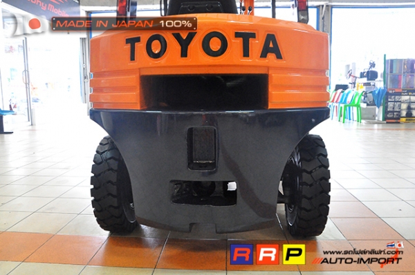 ขายรถโฟล์คลิฟท์มือสอง TOYOTA รุ่น 5FG25-11646 นำเข้าจากประเทศญี่ปุ่น 100\% ไม่เคยใช้งานในไทย