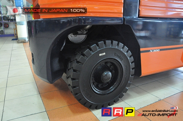 ขายรถโฟล์คลิฟท์มือสอง TOYOTA รุ่น 5FG25-11646 นำเข้าจากประเทศญี่ปุ่น 100\% ไม่เคยใช้งานในไทย