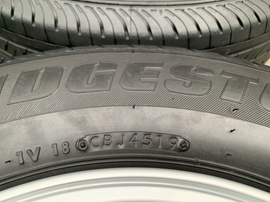 ล้อแม็ก ISUZU D-MAX 1.9 BLUE POWER ขอบ 15 พร้อมยางป้ายแดง 215-70-15 Bridgestone ปลายปี 19