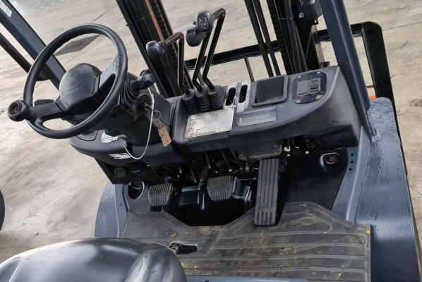 ขายด่วน195,000บาทรถยกโตโยต้า8FG25ยก2.5ตันเสาสูง3เมตรงาสไลน์ได้รถสวยๆสถาพดีพร้อมใช้รถเพื่งเข้ามาใหม่ยังไม่เคยใช้งานในไทยเลย ขายด่วน195,000บาทรถยกโตโยต้า8FG25ยก2.5ตันเสาสูง3เมตรงาสไลน์ได้รถสวยๆสถาพดีพร้อมใช้รถเพื่งเข้ามาใหม่ยังไม่เคยใช้งานในไทยเลย