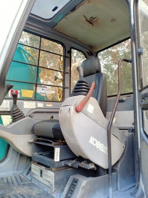ขายจ้า..KOBELCO SK120-3 มาร์คไฟว์  ซุปเปอร์  เก่านอกแท้  แทรค70 มีลายแย๊ก ใช้งานมาน้อย โทร 089-3818694 จ๊อย