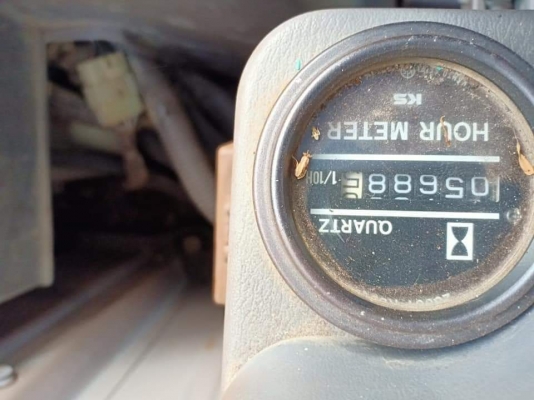 ขายจ้า..KOBELCO SK120-3 มาร์คไฟว์  ซุปเปอร์  เก่านอกแท้  แทรค70 มีลายแย๊ก ใช้งานมาน้อย โทร 089-3818694 จ๊อย