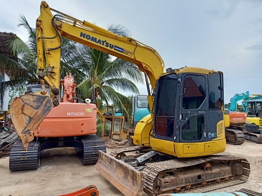 ขาย KOMATSU PC78US-8. สภาพสวย  มีลายแย๊ก  งานมา 8,xxxชั่วโมง  พร้อมใช้  โทร 089-3818694 จ๊อย
