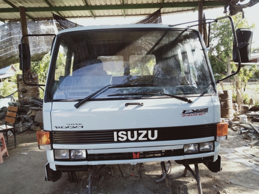 ขายหัวเก๋งISUZU ร็อคกี้ พร้อมใช้งาน