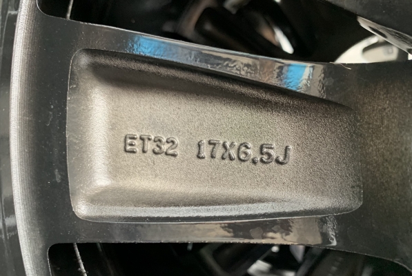ล้อแม็ก 5รู114 All New Chevrolet Captiva รุ่นใหม่ล่าสุด ขอบ 17 พร้อมยางป้ายแดง 215-60-17 GTRadial ปลายปี 19
