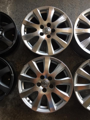 ล้อเดิมToyota ขอบ17x7 ET45 สีบรอนหน้าเงา ชุด3900บ.สนใจโทร.0879050181.ส่งได้ทุกที่ทั่วไทย ล้อเดิมToyota ขอบ17x7 ET45 สีบรอนหน้าเงา ชุด3900บ.สนใจโทร.0879050181.ส่งได้ทุกที่ทั่วไทย