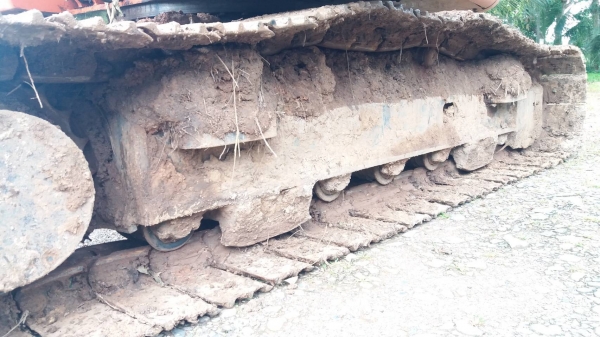 ✳️ขาย 1,100,000 HITACHI ZX 225 USR เทียบเท่า zx200G5 เล่มทะเบียน สภาพเก่านอก ไฟฟ้าครบ เคริ่องดี ปั้มแรง เอวแน่น ช่วงล่างสวย แอร์หนาว รถสวยพร้อมใช้งาน เอกสารพร้อมโอน ❇️รถอยู่ จันทบุรี ☎️092-595-6777 ☎️061-446-2662 ❇️ญิ๋งยุ ✳️ขาย 1,100,000 HITACHI ZX 225 USR เทียบเท่า zx200G5 เล่มทะเบียน สภาพเก่านอก ไฟฟ้าครบ เคริ่องดี ปั้มแรง เอวแน่น ช่วงล่างสวย แอร์หนาว รถสวยพร้อมใช้งาน เอกสารพร้อมโอน ❇️รถอยู่ จันทบุรี ☎️092-595-6777 ☎️061-446-2662 ❇️ญิ๋งยุ