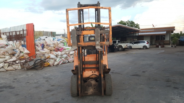 ขาย รถ ฟอร์คลิฟต์ 2.5 ตัน TCM FD25Z เครื่องยนต์ดีเซล เสาสูง 3 เมตร ยางตัน 4 เส้น รถพร้อมใช้งาน ราคาต่อรองได้ครับ ขาย รถ ฟอร์คลิฟต์ 2.5 ตัน TCM FD25Z เครื่องยนต์ดีเซล เสาสูง 3 เมตร ยางตัน 4 เส้น รถพร้อมใช้งาน ราคาต่อรองได้ครับ