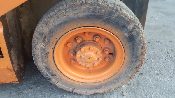 ขาย รถ ฟอร์คลิฟต์ 2.5 ตัน TCM FD25Z เครื่องยนต์ดีเซล เสาสูง 3 เมตร ยางตัน 4 เส้น รถพร้อมใช้งาน ราคาต่อรองได้ครับ ขาย รถ ฟอร์คลิฟต์ 2.5 ตัน TCM FD25Z เครื่องยนต์ดีเซล เสาสูง 3 เมตร ยางตัน 4 เส้น รถพร้อมใช้งาน ราคาต่อรองได้ครับ