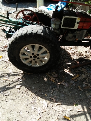รถไถ