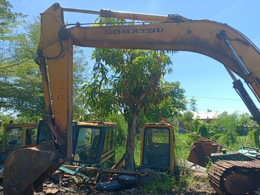 ขายแมคโคร KOMATSU 150-3 พร้อมใช้