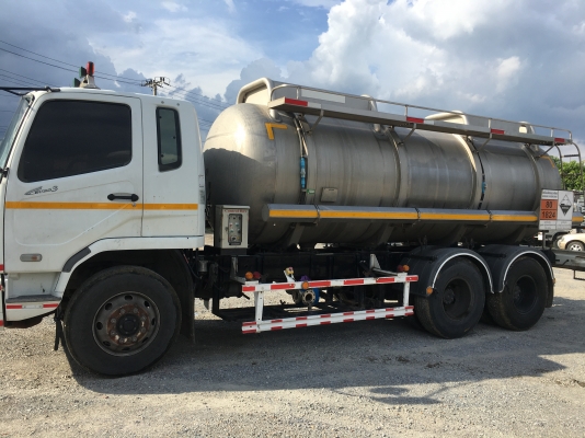 รถบรรทุกสารเคมีถังแคปซูลสแตนเลส SUTEE TANKERSขนาด13,000ลิตรพร้อมทะเบียนแท็งค์