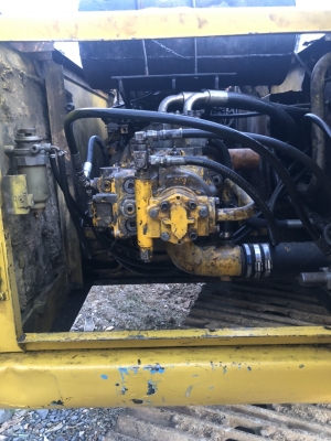 ลดราคาเหลือ 545,000 KOMATSU PC200-6 พร้อมใช้เครื่องดี ปั้มแรงเร็วเอวแน่นช่วงล่างได้ เอกสารซื้อขายไฟฟ