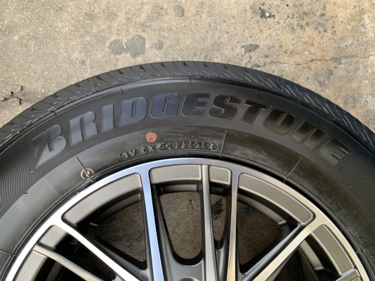 ล้อแม็กป้ายแดง Hyundai H1 2020 รุ่นใหม่ล่าสุด ขอบ 16 พร้อมยางใหม่ป้ายแดง 215-70-16 Bridgestone สวยกริ๊บ