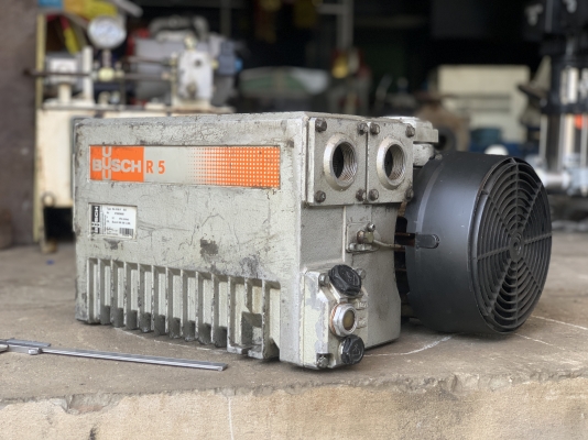 ขายปั๊มแวคคั่มสุญญากาศ Busch 3HP. 380V made in Germany สภาพสวย หมุนนิ่ม ดูดแรง พร้อมใช้งาน ขายปั๊มแวคคั่มสุญญากาศ Busch 3HP. 380V made in Germany สภาพสวย หมุนนิ่ม ดูดแรง พร้อมใช้งาน