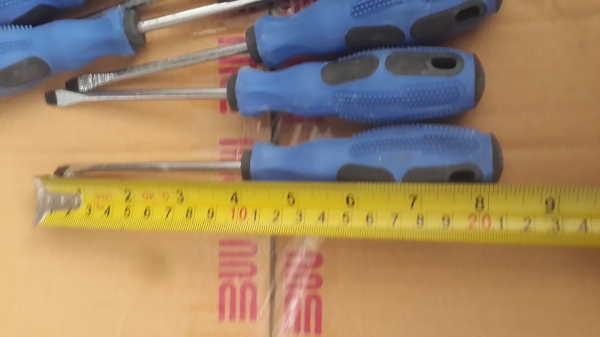 ขายเหมา ไขควง ปากแบน ขนาด 8 นิ้ว ของใหม่ ขายเหมา ไขควง ปากแบน ขนาด 8 นิ้ว ของใหม่