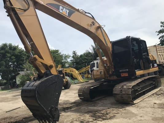 Cat 320C เครื่องดี ปั้มแรง สวยทุกจุด เล่มทะเบียนพร้อมโอน