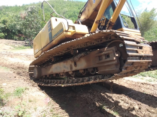 KOMATSU PC200-6 ทำงาน19,000ชม. ปั้มเดิมๆดีระบบไฟฟ้าเต็ม แอร์เย็นบูมอามสวยโซ่เฟรมเต็มคอมนอก10,000