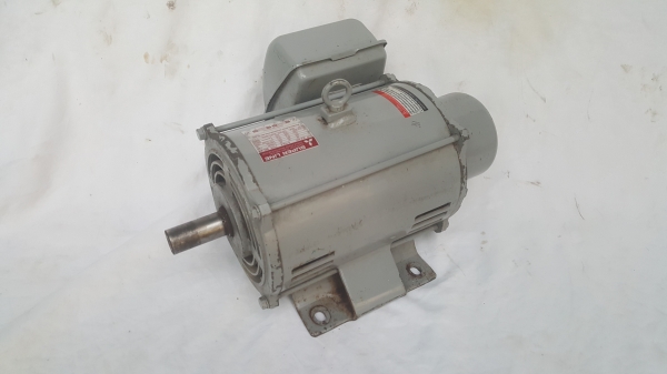 ขายมอเตอร์มิตซู 3แรง ไฟบ้าน220V ขายมอเตอร์มิตซู 3แรง ไฟบ้าน220V