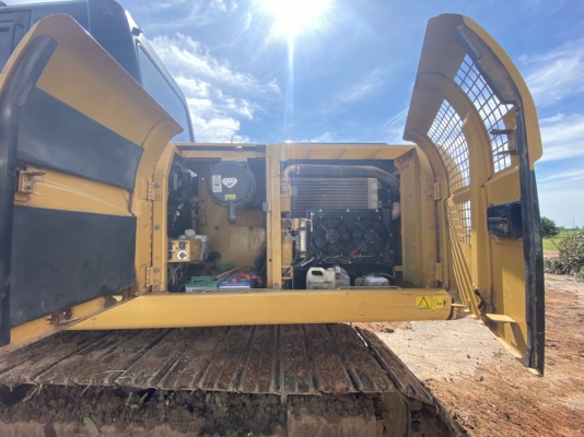 ขายรถแทรคเตอร์ ขุดตัก รุ่น 320D สภาพสวยพร้อมใช้ แอร์เย็นฉ่ำ ไฟฟ้าครบ ขายรถแทรคเตอร์ ขุดตัก รุ่น 320D สภาพสวยพร้อมใช้ แอร์เย็นฉ่ำ ไฟฟ้าครบ
