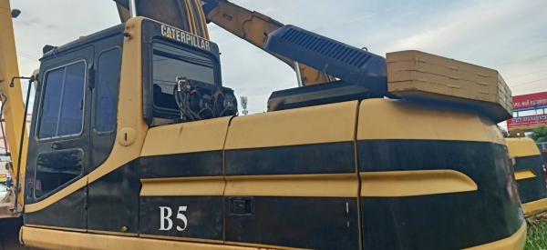 ขาย!! &gt;&gt;&gt; CAT 320V.2LC บูมอาร์มยาว รถสวยๆเลย พร้อมใช้งาน สภาพเก่านอก &lt;&lt;&lt; เบอร์ติดต่อ 098-7155789 086-4631102