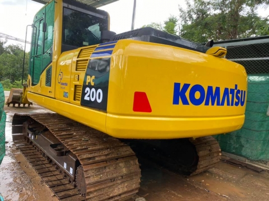 ขาย!! &gt;&gt;&gt; Komatsu PC200 รุ่น 8MO สวยเต็ม จอเหลือง-กล้องหลัง &lt;&lt;&lt; เบอร์ติดต่อ 098-71