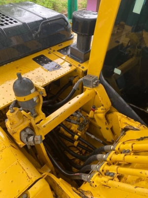 ขาย!! &gt;&gt;&gt; Komatsu PC200 รุ่น 8MO สวยเต็ม จอเหลือง-กล้องหลัง &lt;&lt;&lt; เบอร์ติดต่อ 098-71