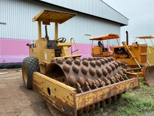 ขาย 695,000 รถบดถนน CATTERPILAR CS563 ขนาด 10 ตัน ล้อหนาม 2 เพลา