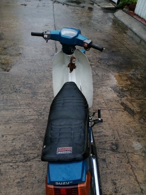 ขาย Suzuki Rc.100 พร้อมเล่มทะเบียน ขาย Suzuki Rc.100 พร้อมเล่มทะเบียน