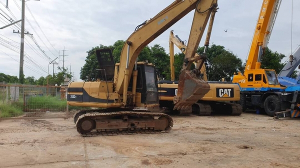 ขาย 655,000 รถแบคโฮ CATTERPILAR 312