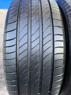 ล้อแม็กป้ายแดง Honda Civic FC รุ่นใหม่ล่าสุด ขอบ 16 สีเทากัน พร้อมน้องๆยางใหม่ 215-55-16 Michelin ปี 20 สวยกริ๊บๆ