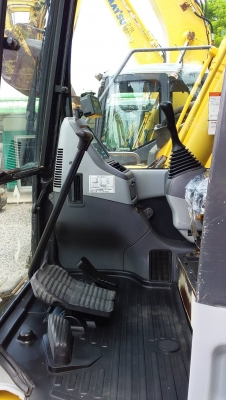 ต้องการขายเก่งkomatsu-pc138us-2รถนอกนำเข้าจากญี่ปุ่น ต้องการขายเก่งkomatsu-pc138us-2รถนอกนำเข้าจากญี่ปุ่น