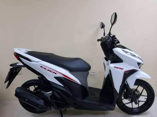 NEW Honda Click125i LED idling combibrake ตัวท็อป ล้อแม็ค โฉมใหม่ล่าสุด 2335 กม. เอกสารครบพร้อมโอน