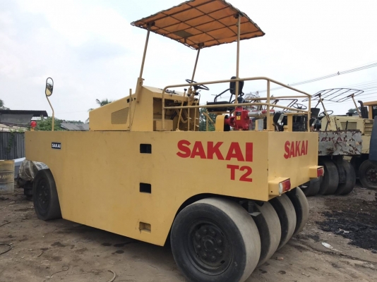 ⭐⭐⭐รถบดล้อยาง 7ล้อยางใหญ่ เก่านอก  T2-Sakai Hanix ทำเล่มทะเบียนแล้ว พร้อมลงงาน
