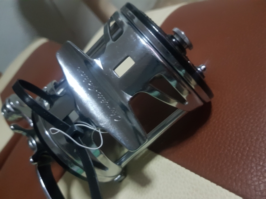 รอกตกปลาolympic fighter380