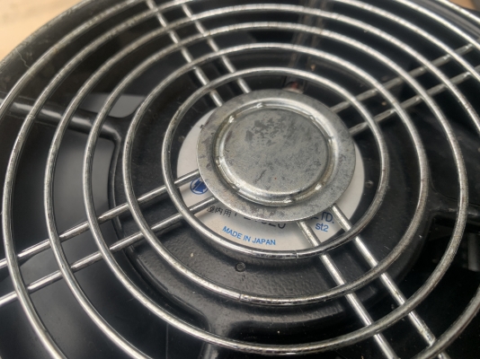 ขายแผงระบายความร้อนพร้อมพัดลม Kamui Oil Cooler 220V ไฟบ้าน made in Japan สภาพสวย พร้อมใช้งาน