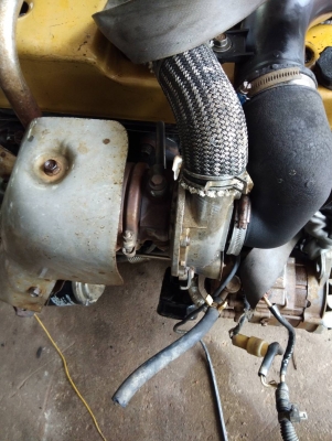 ขายเครื่องIsuzuดร้าก้อน2500Turbo+เกียร์ มีเลข