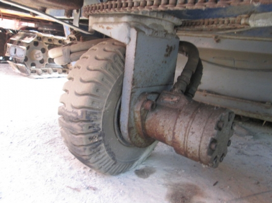 รหัส:13001051รถกวาดขยะเครื่องดีเซล2สูบC60-06033มีแปรงสำหรับขัดพื้น1แปรงwww.nihonmono.com