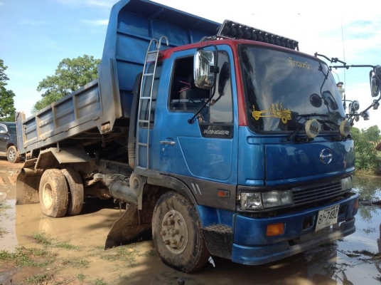 ขายด่วน HINO สมอเงิน เครื่อง HO7D 195 แรงม้า ขายด่วน HINO สมอเงิน เครื่อง HO7D 195 แรงม้า