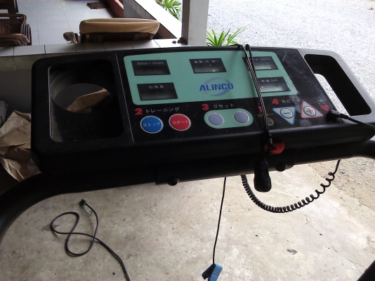 ลู่วิ่งไฟฟ้าของญี่ปุ่นแท้ใช้ไฟ110v. มีหม้อแปลงไฟให้พร้อมใช้ได้เลย