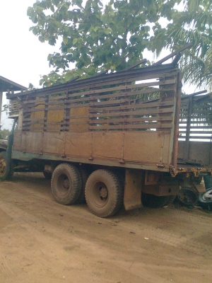 ขายสิบล้อหัวยาวสองเพลาดั๊มช่วงล่างฟูโซ่รุ่นเบรคใหญ่