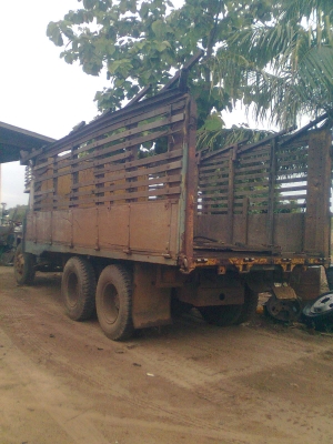 ขายสิบล้อหัวยาวสองเพลาดั๊มช่วงล่างฟูโซ่รุ่นเบรคใหญ่