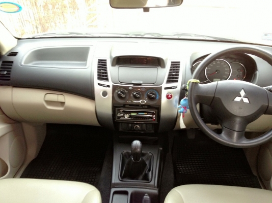 ขาย รถยนต์ MITSUBISHI Pajero Sport 2WD รุ่น 2.4 GLS สีขาวมุก ติดแก๊ส LPG (รถบ้าน)