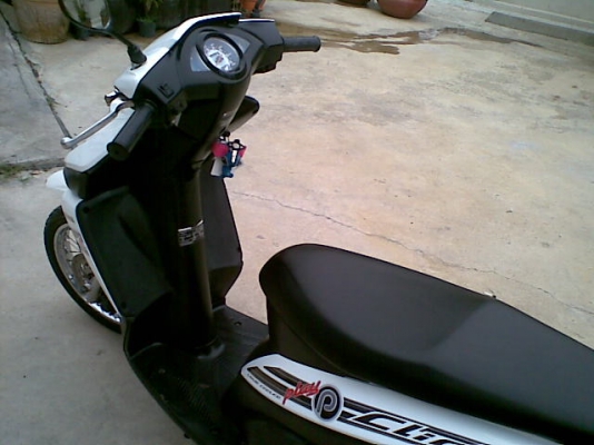 ขาย honda คลิก เพลย์ สีขาว ปี50 เดิมๆ โทร 0831799040 โส