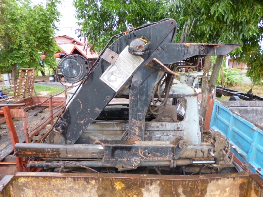 ขายรถ 6 ล้อหน้ายาว พร้อมเครน