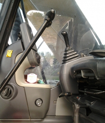 ขายรถแบ็คโฮ CAT 320 D รุ่นล่าสุด ใช้แค่ 6,000 ชม.แน่นทุกอย่าง สวยที่สุด